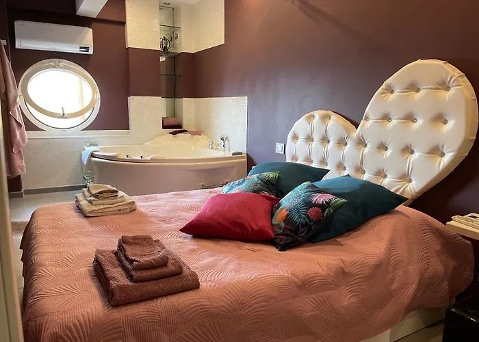 Lisca's A Casa Del Capitano * San Remo